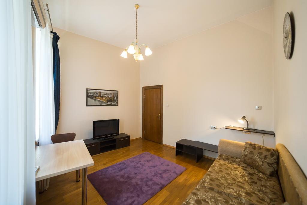Cozy Apartment In Centre Of Kiev Екстер'єр фото